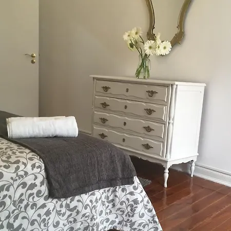 Baronesa Apartment Lisbon